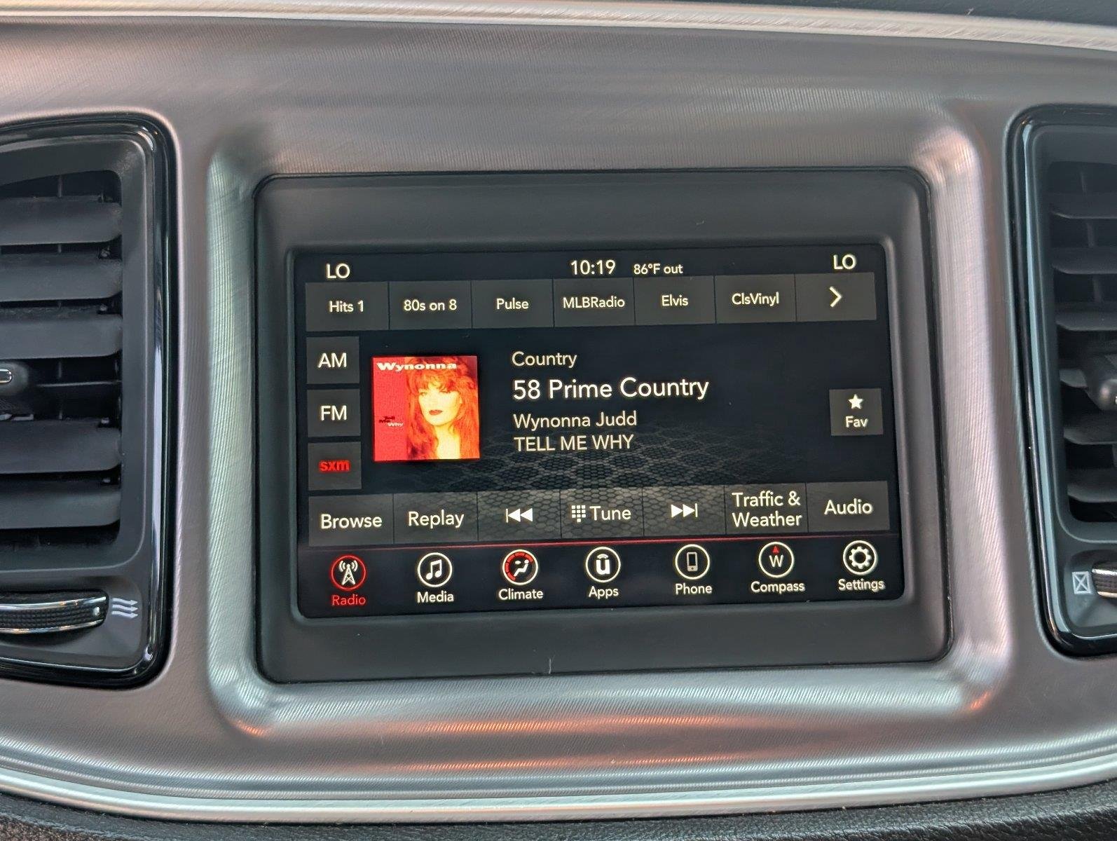 Used 2022 Pitch Black Clearcoat Dodge R/T image 22