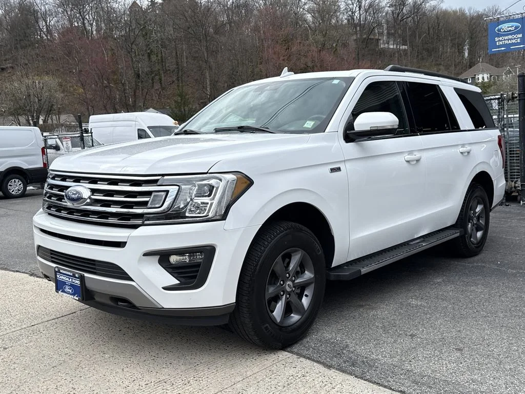 Used 2021 Oxford White Ford XLT image 3