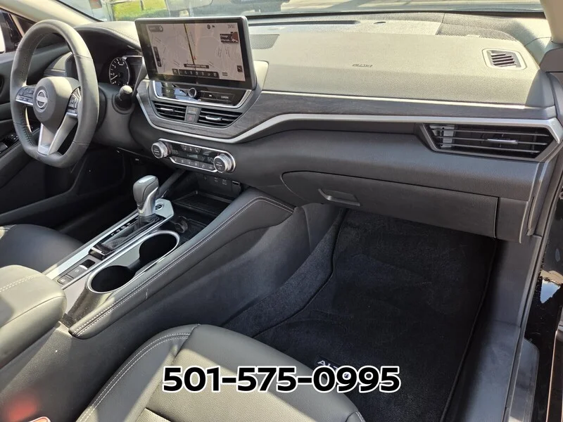 Used 2025 Super Black NISSAN SL FWD image 18