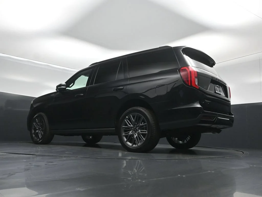 New 2027 Agate Black Metallic Ford Platinum image 49