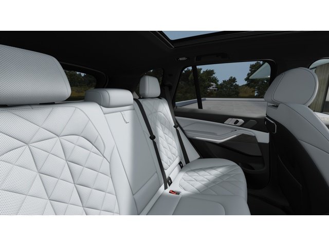 New 2026 Dravit Grey Metallic BMW sDrive40i image 12