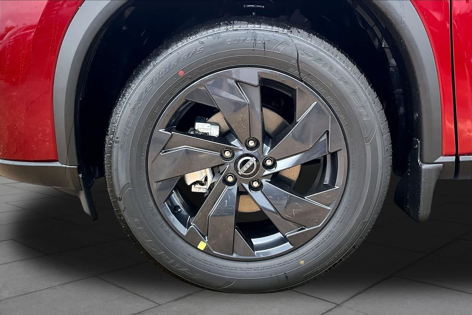 New 2026 Scarlet Ember Tintcoat Nissan SV image 9