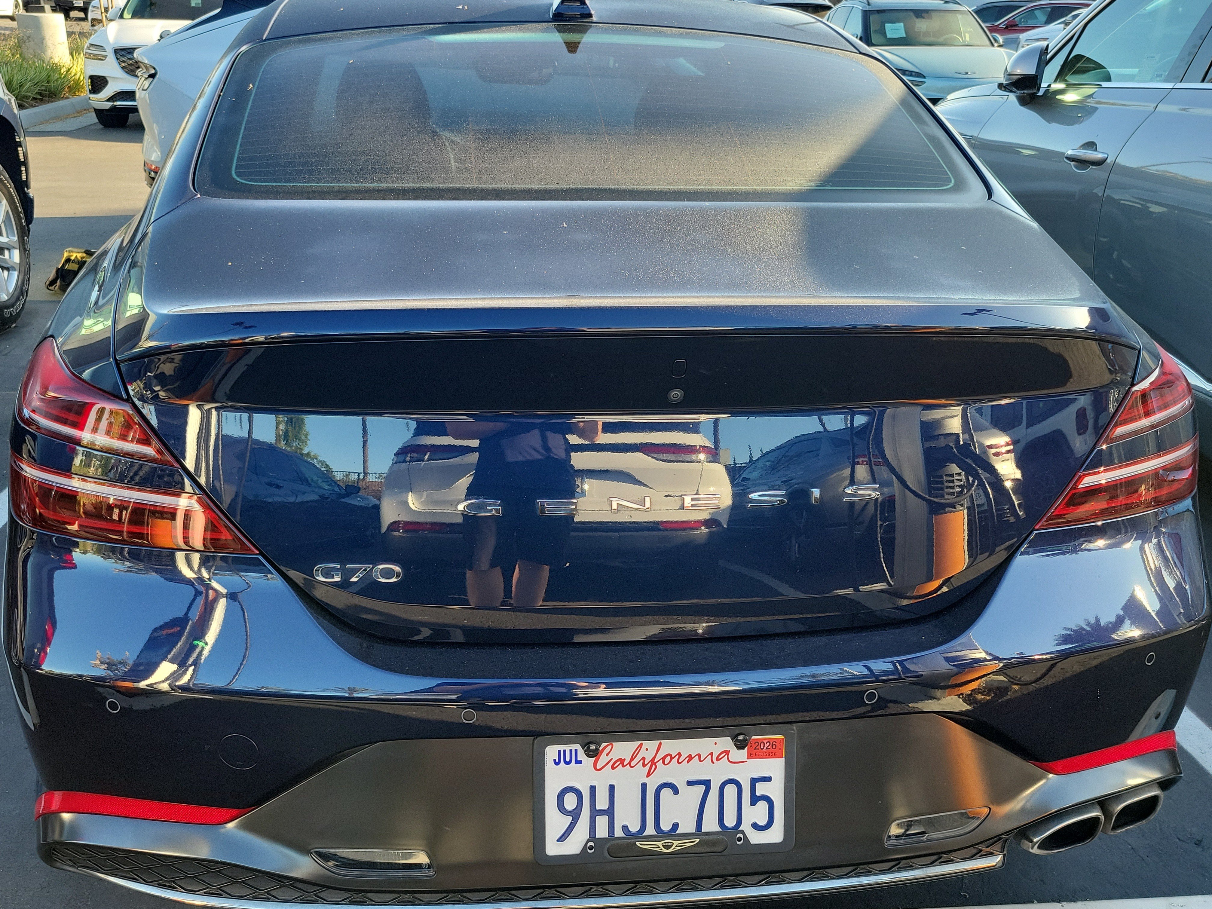 Used 2023 Capri Blue Genesis 2.0T image 5