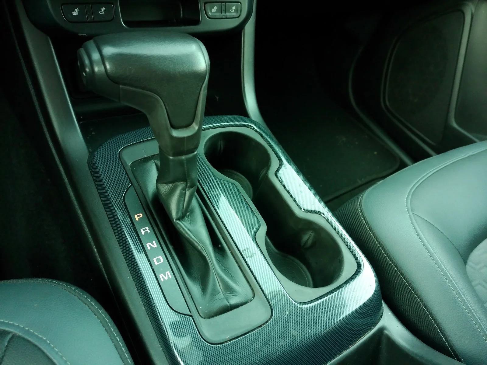 Used 2016 Black Chevrolet Z71 image 21