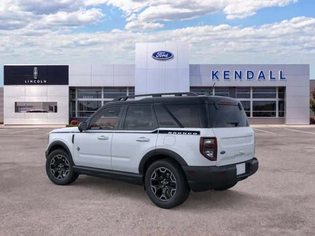 New 2026 White Metallic Ford Outer Banks image 4