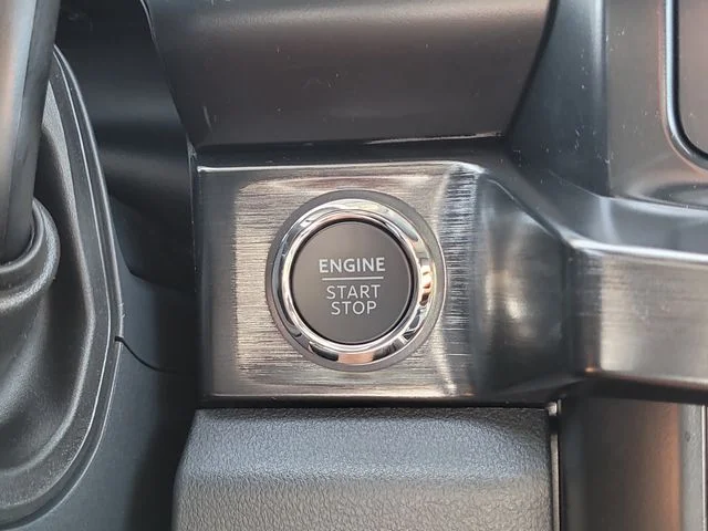 New 2026 Black Metallic Ford Lariat image 30