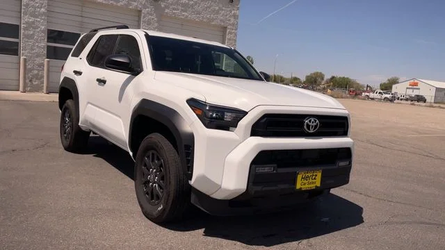 Used 2025 White Toyota SR5 image 4