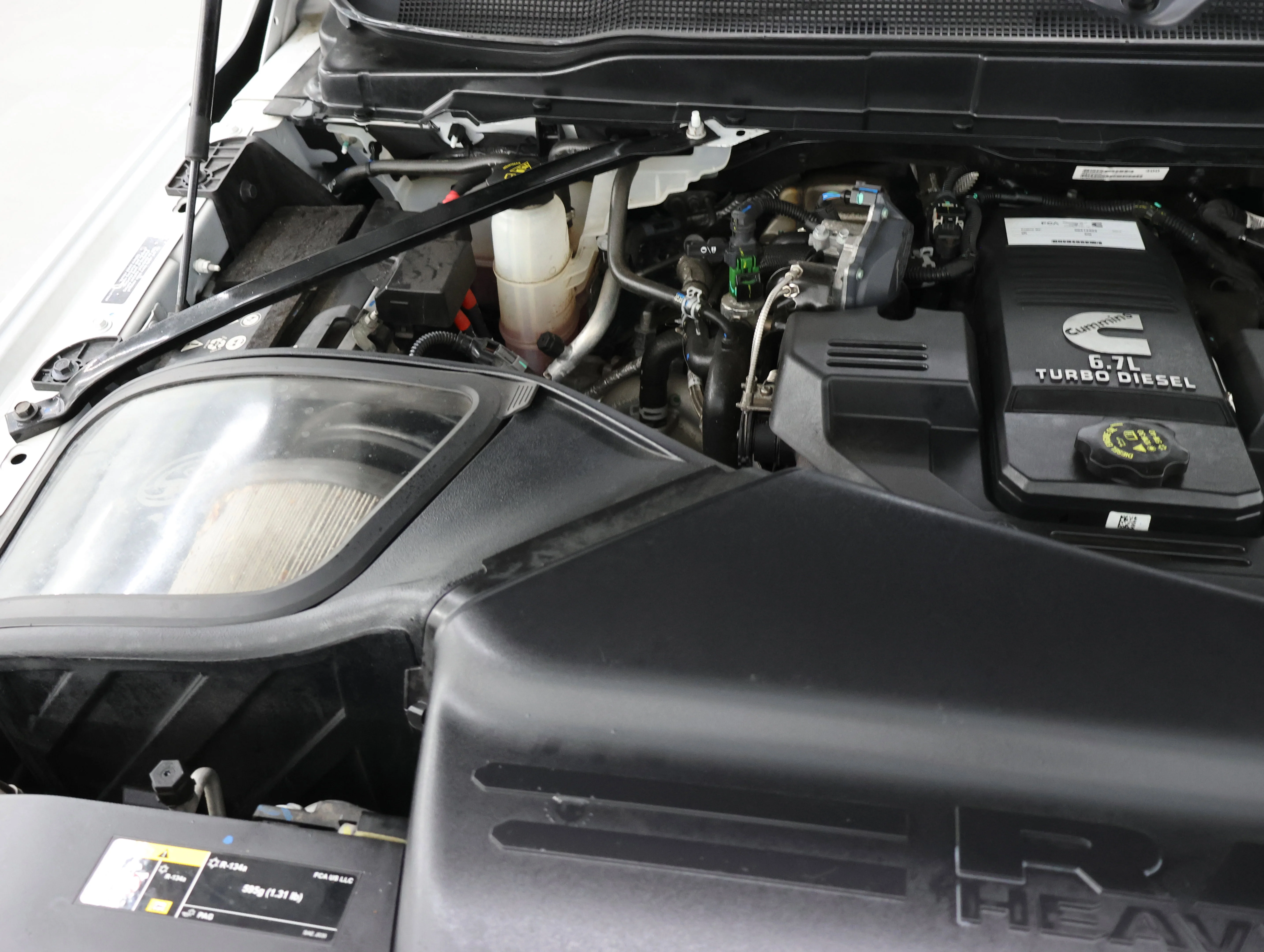 Used 2020 Bright White Clearcoat Ram Laramie image 19