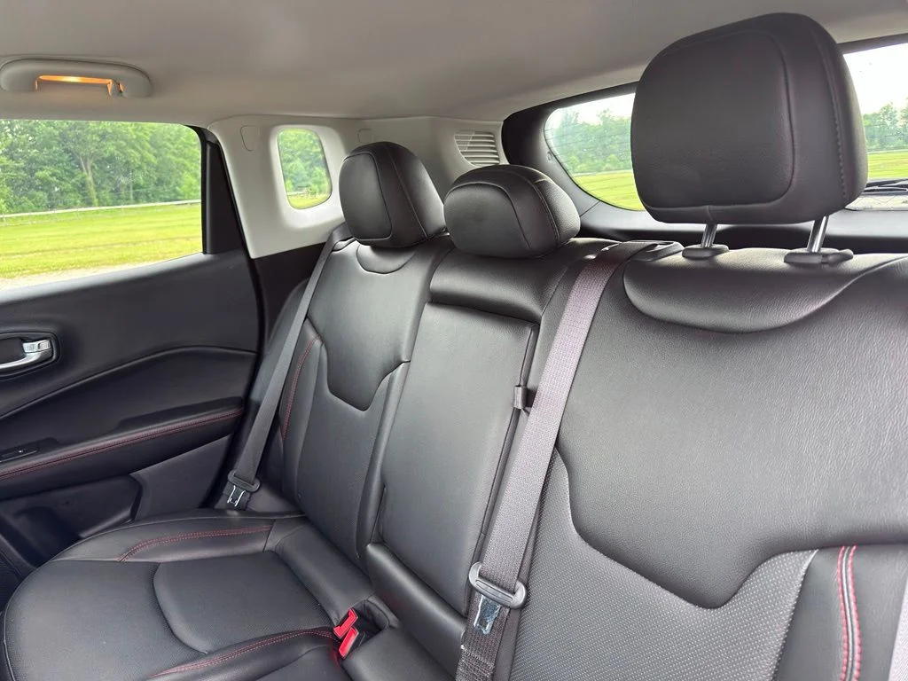 Used 2021 Silver Jeep Trailhawk image 24