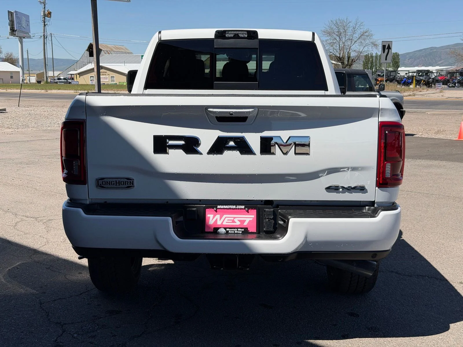 New 2026 Bright White Clear-Coat Exterior Paint RAM Limited image 7