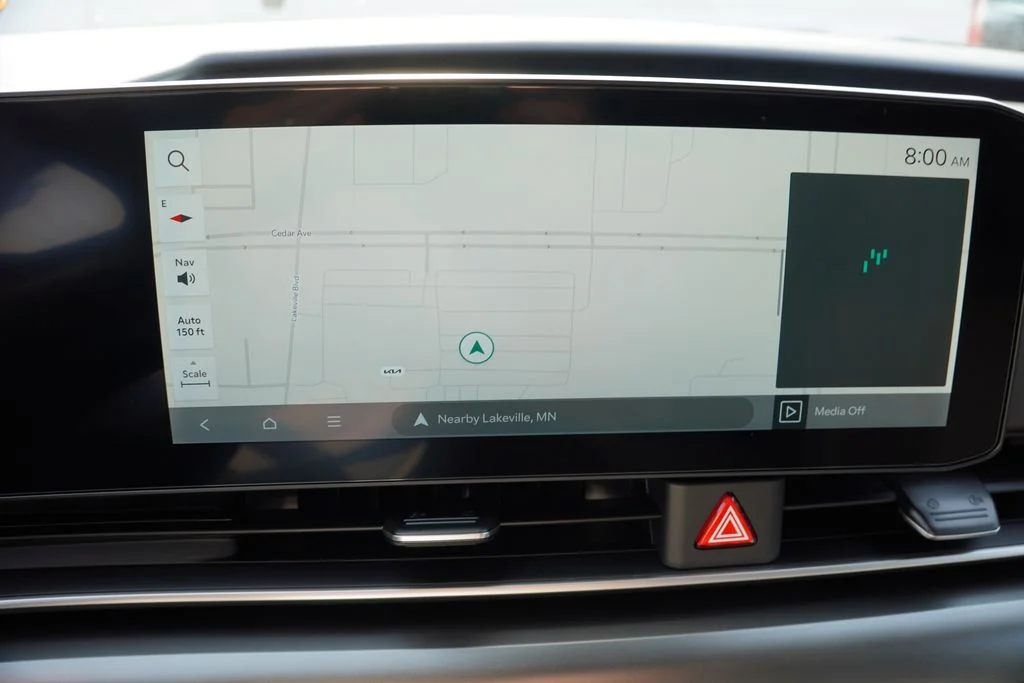 2027 Kia Carnival SX - Photo 17