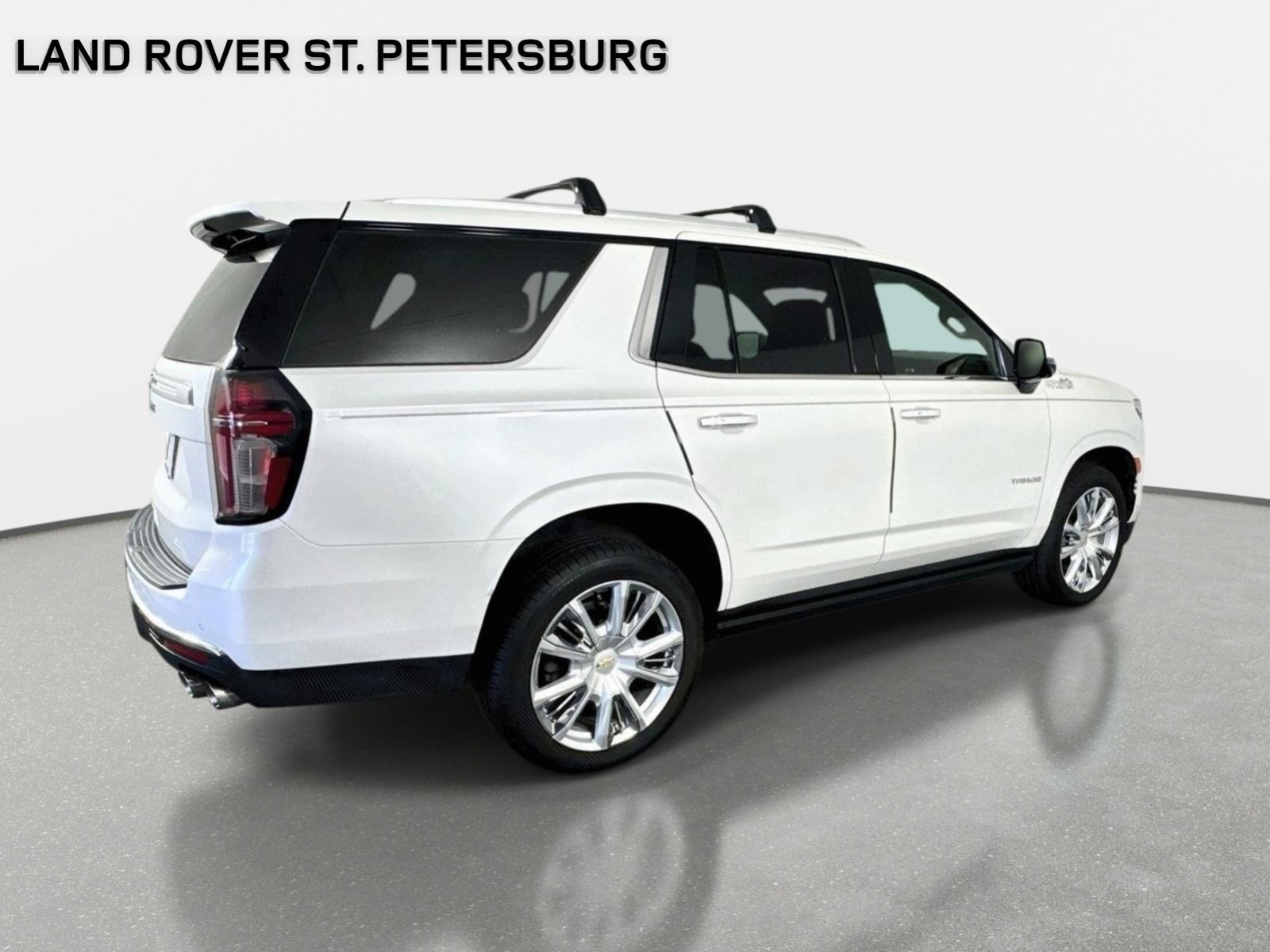 Used 2021 Iridescent Pearl Tricoat Chevrolet High Country image 5