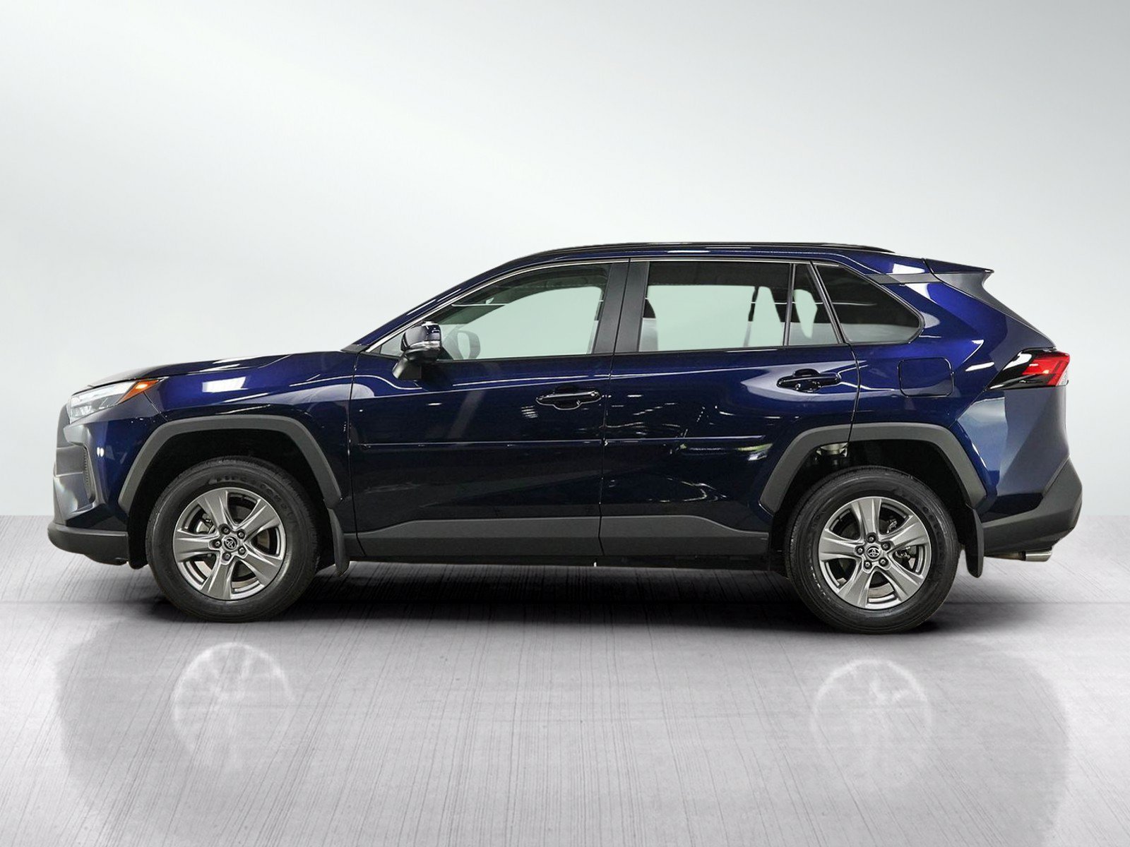 Used 2024 Toyota RAV4 XLE with VIN 2T3P1RFV4RW410229 for sale in Burnsville, Minnesota
