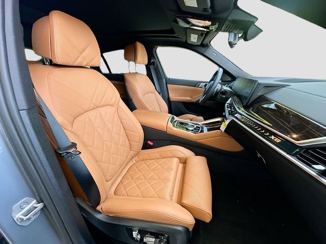 New 2026 Gray BMW xDrive40i image 23
