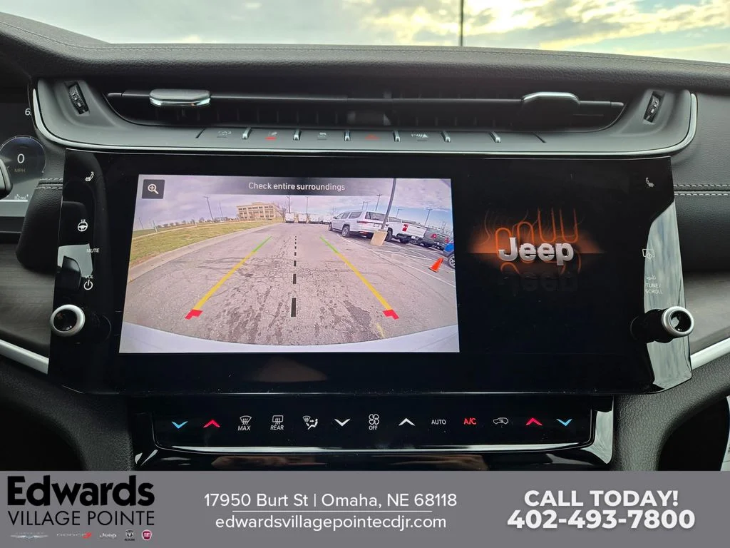 New 2026 White/off-white Jeep Limited image 22