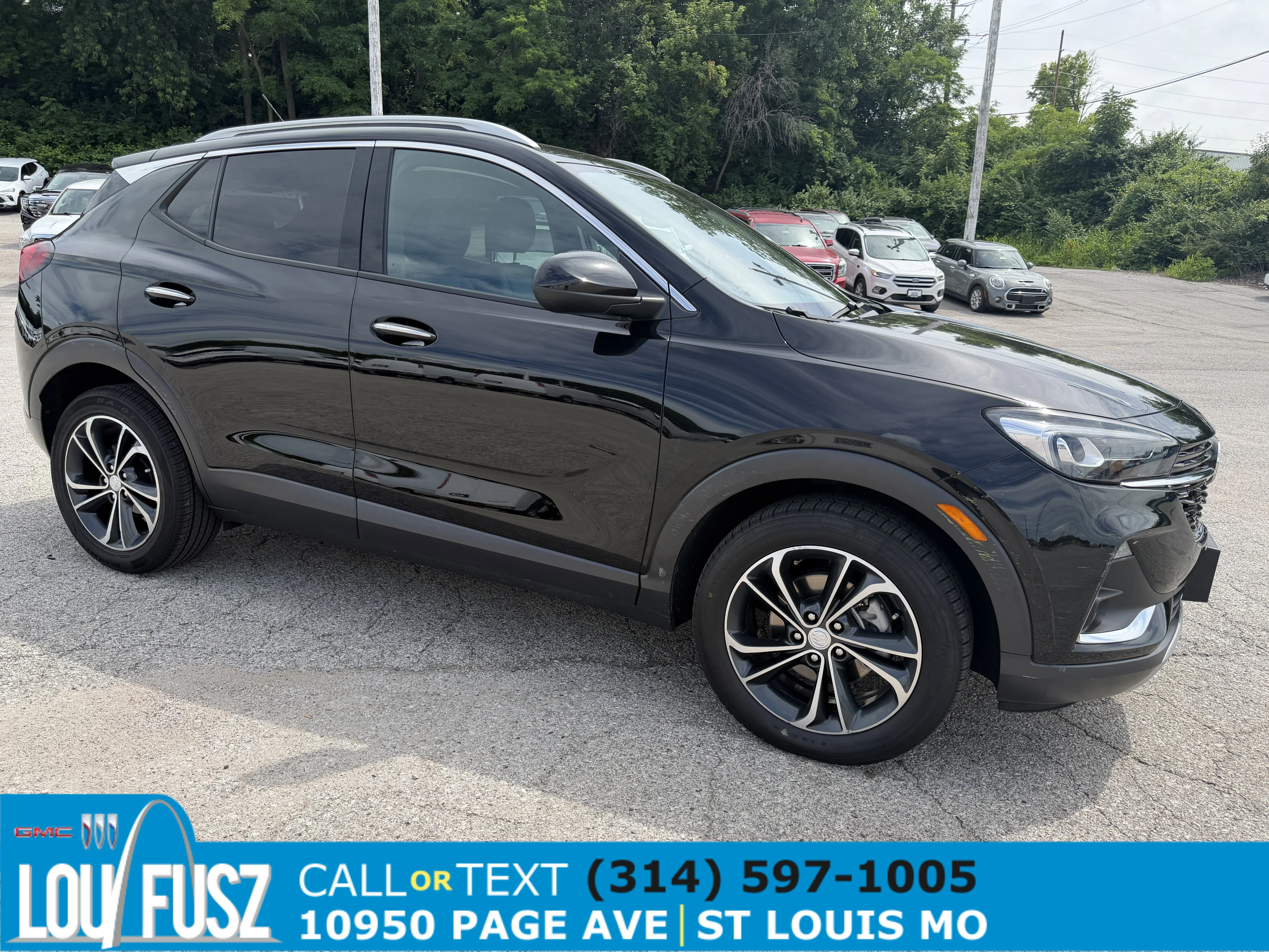 Used 2020 EBONY TWILIGHT METALLIC Buick Essence image 1