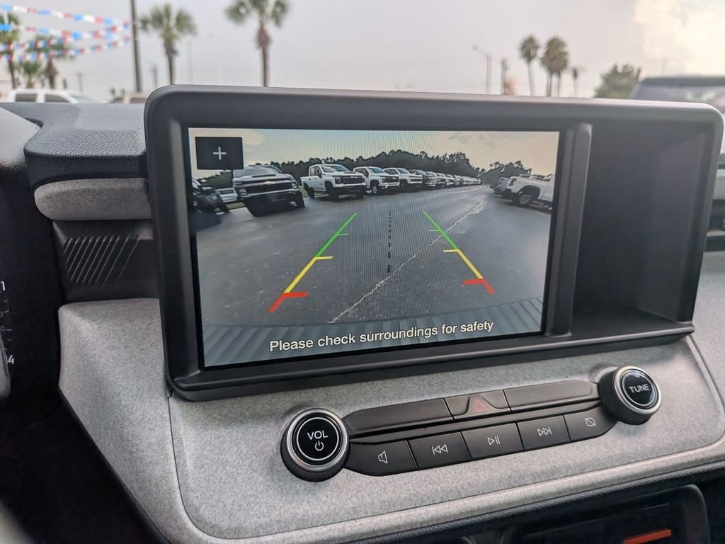 Used 2023 Green Ford XLT image 27