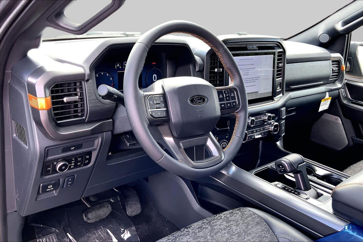 New 2026 Carbonized Gray Metallic Ford Tremor® image 7