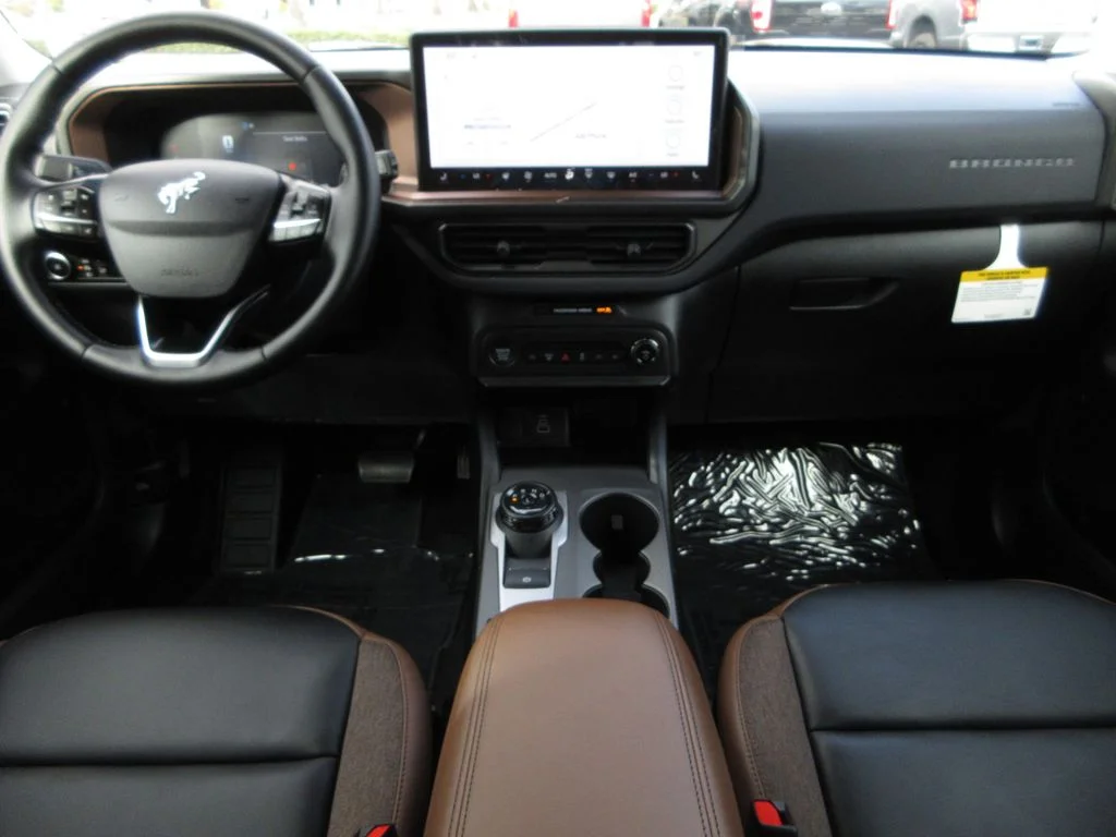 New 2026 Carbonized Gray Metallic Ford Outer Banks image 20