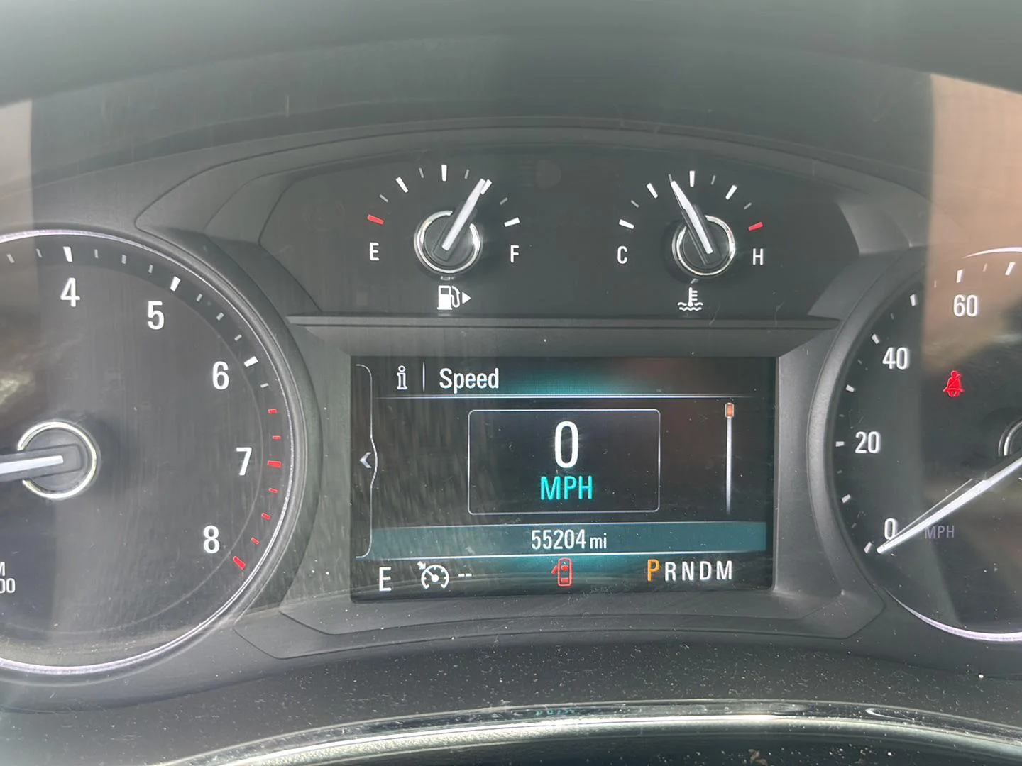 Used 2018 White Frost Tricoat Buick Premium image 11