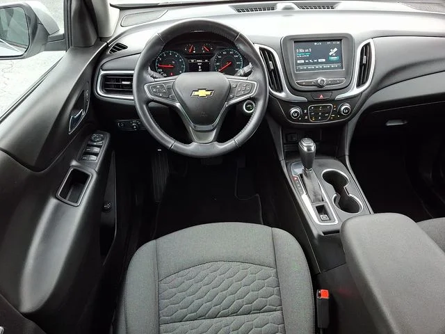 Used 2018 Silver Chevrolet LT image 11
