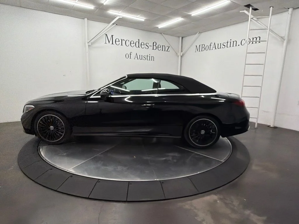 New 2027 Black Mercedes-Benz CLE 300 image 4