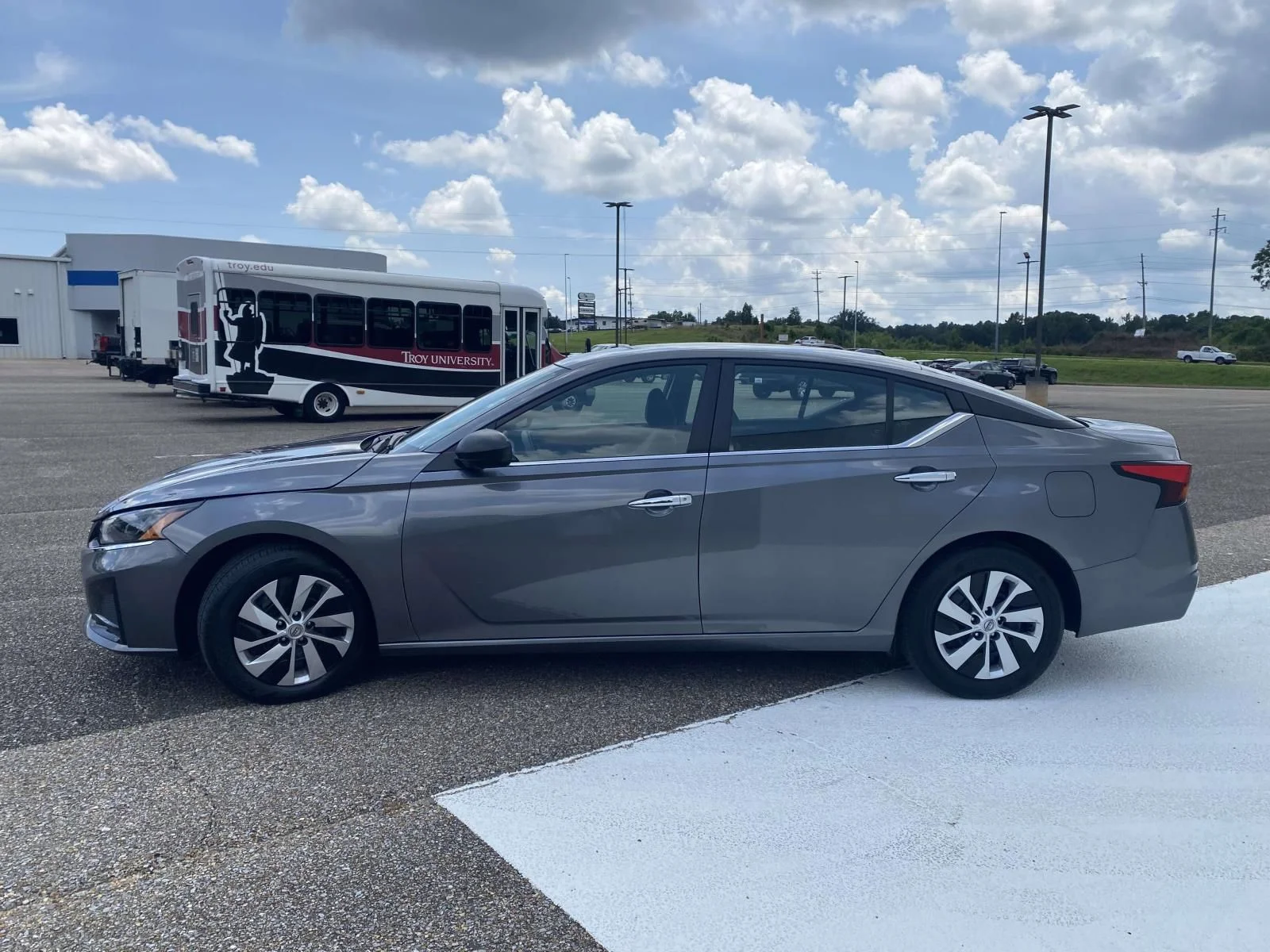 Used 2025 Gray Nissan 2.5 S image 4