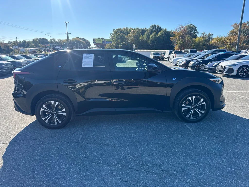 Used 2023 Black Subaru Premium image 7
