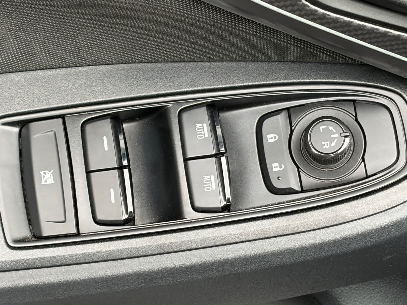 Used 2023 Ceramic White Subaru  image 6