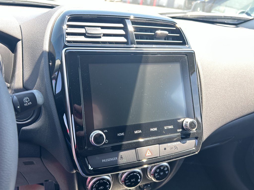 New 2026 Labrador Black Pearl Mitsubishi 2.0 S image 11