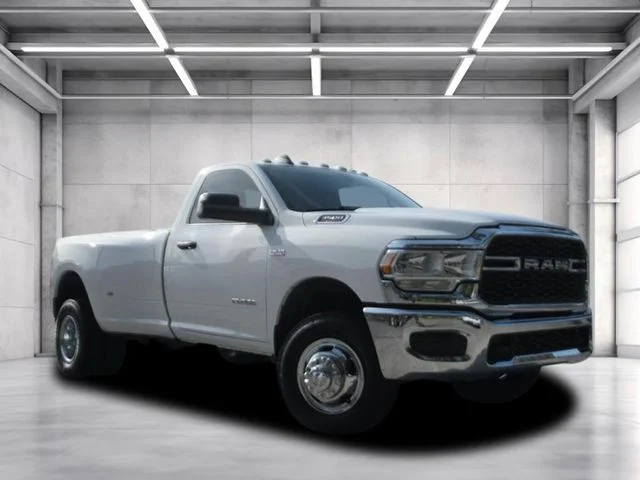 2022 RAM 3500 Tradesman 4X4 Regular cab's photo