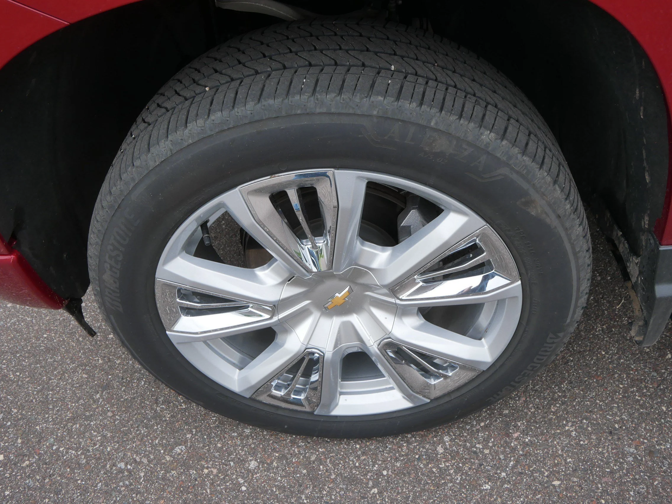 Used 2024 Red Chevrolet High Country image 16