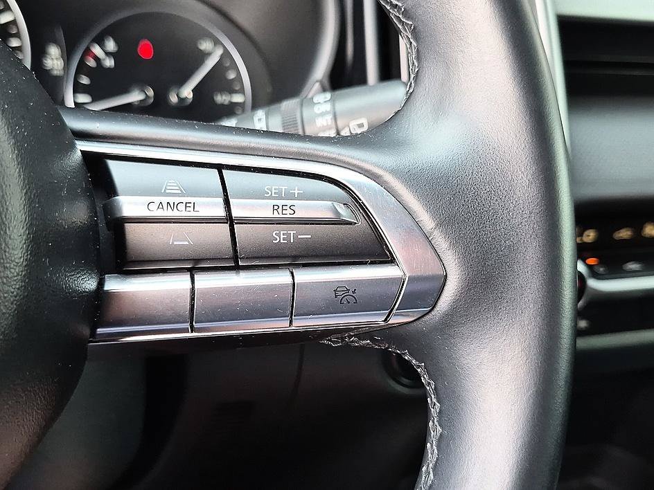 Used 2023 Wind Chill Pearl Mazda 2.5 S Preferred Plus Package image 18