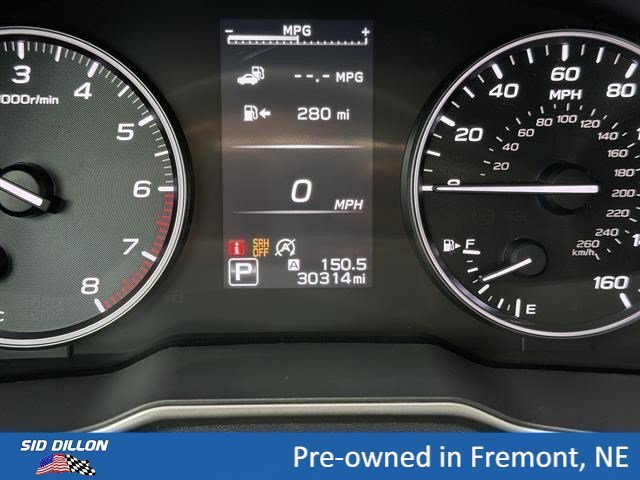 Used 2024 Ice Silver Metallic Subaru Limited image 16