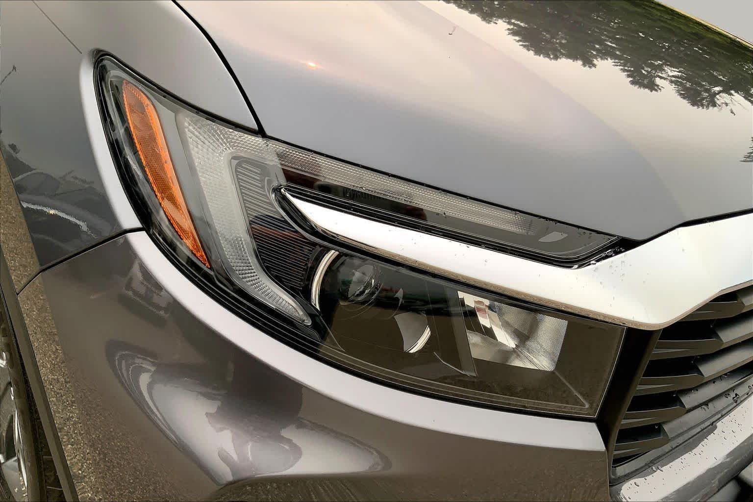 Certified Used 2023 Modern Steel Metallic Honda RTL image 27