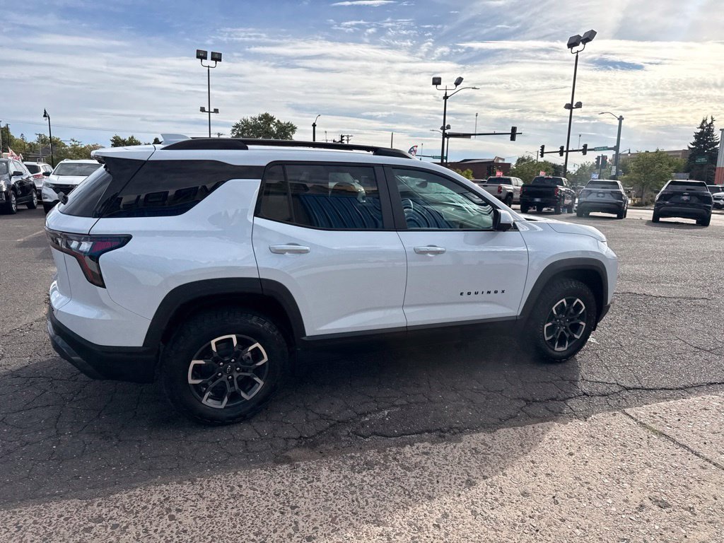 New 2027 Polar White Tricoat Chevrolet ACTIV image 9