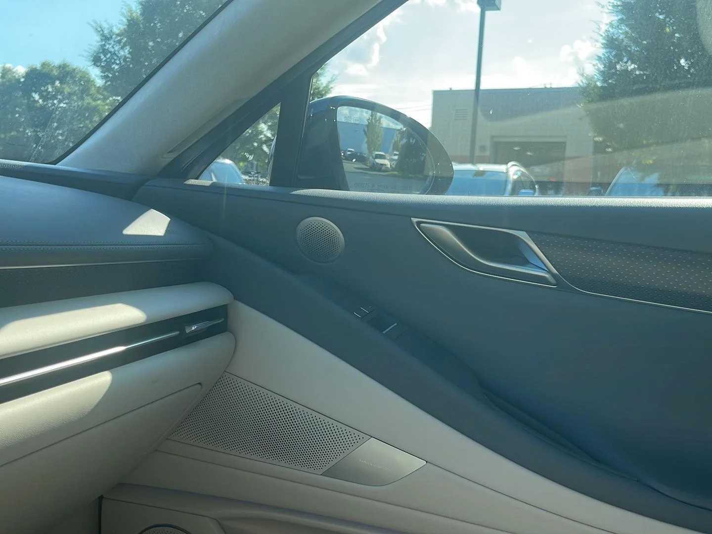 New 2026 Capri Blue Genesis 3.5T Sport Prestige image 31
