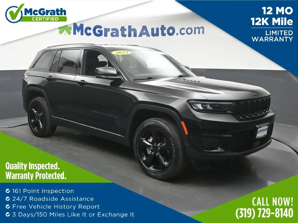 Used 2023 Black Jeep Altitude X image 1