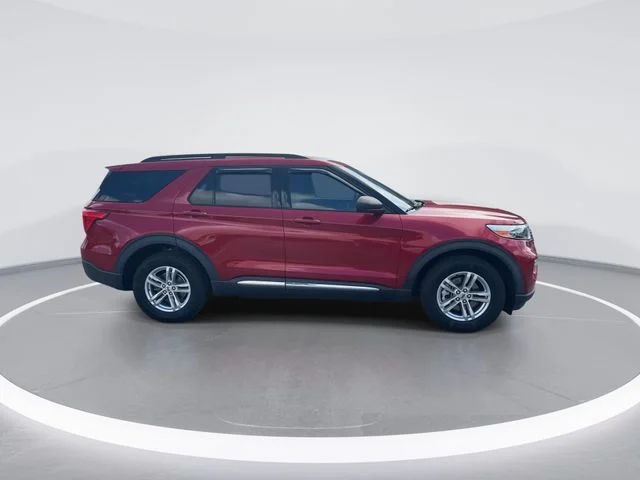Used 2020 Red Ford XLT image 8