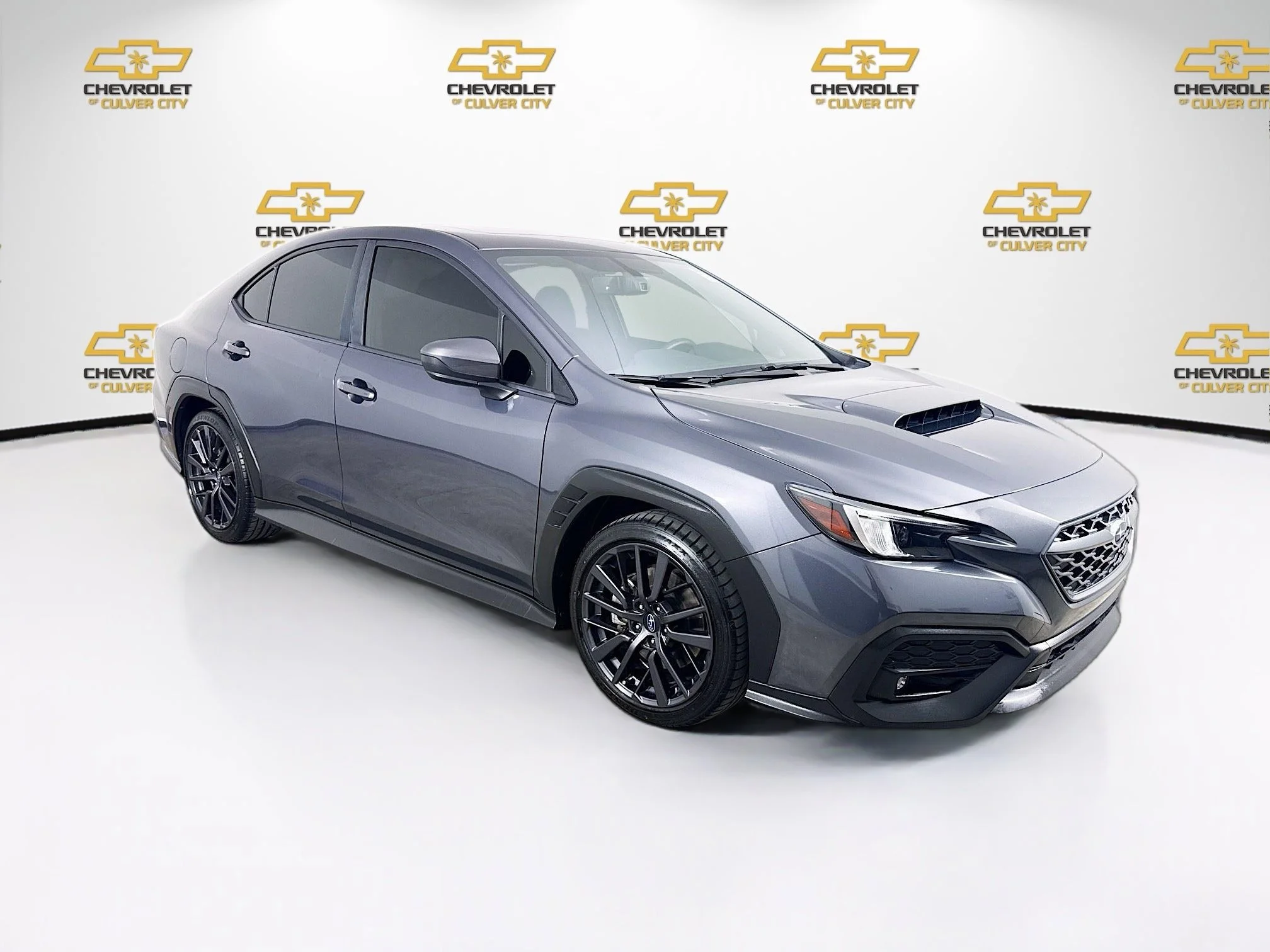 Used 2023  Subaru Premium image 1