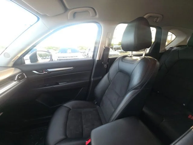 Used 2020 Silver Mazda Touring image 25
