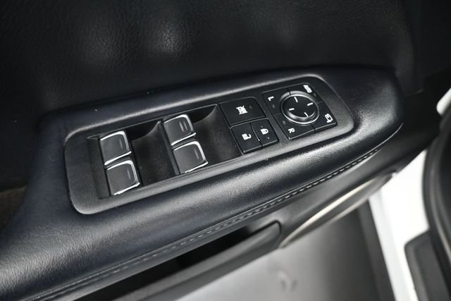 Used 2020 White Lexus 450h F Sport image 13