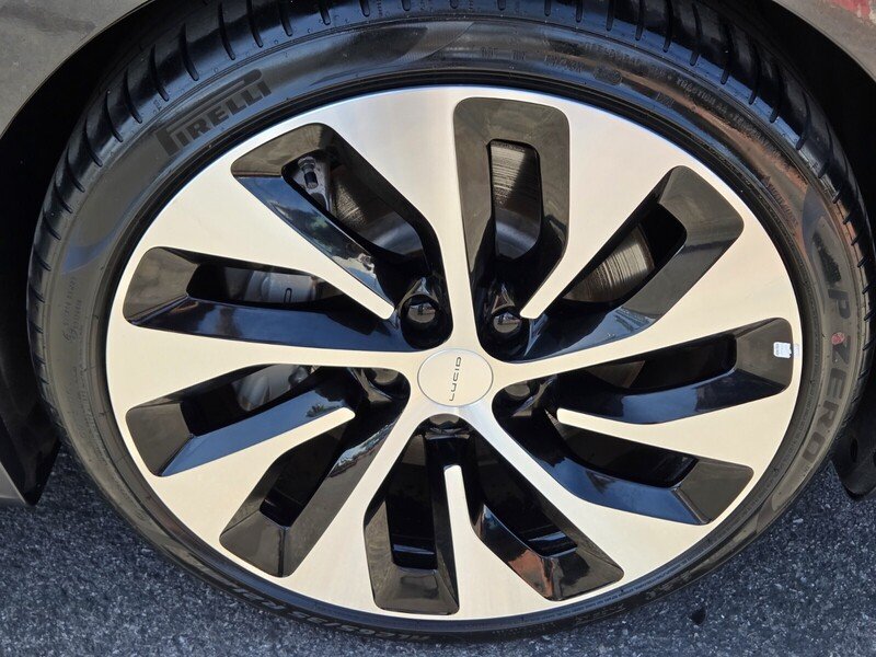 Used 2022  Lucid Grand Touring image 13