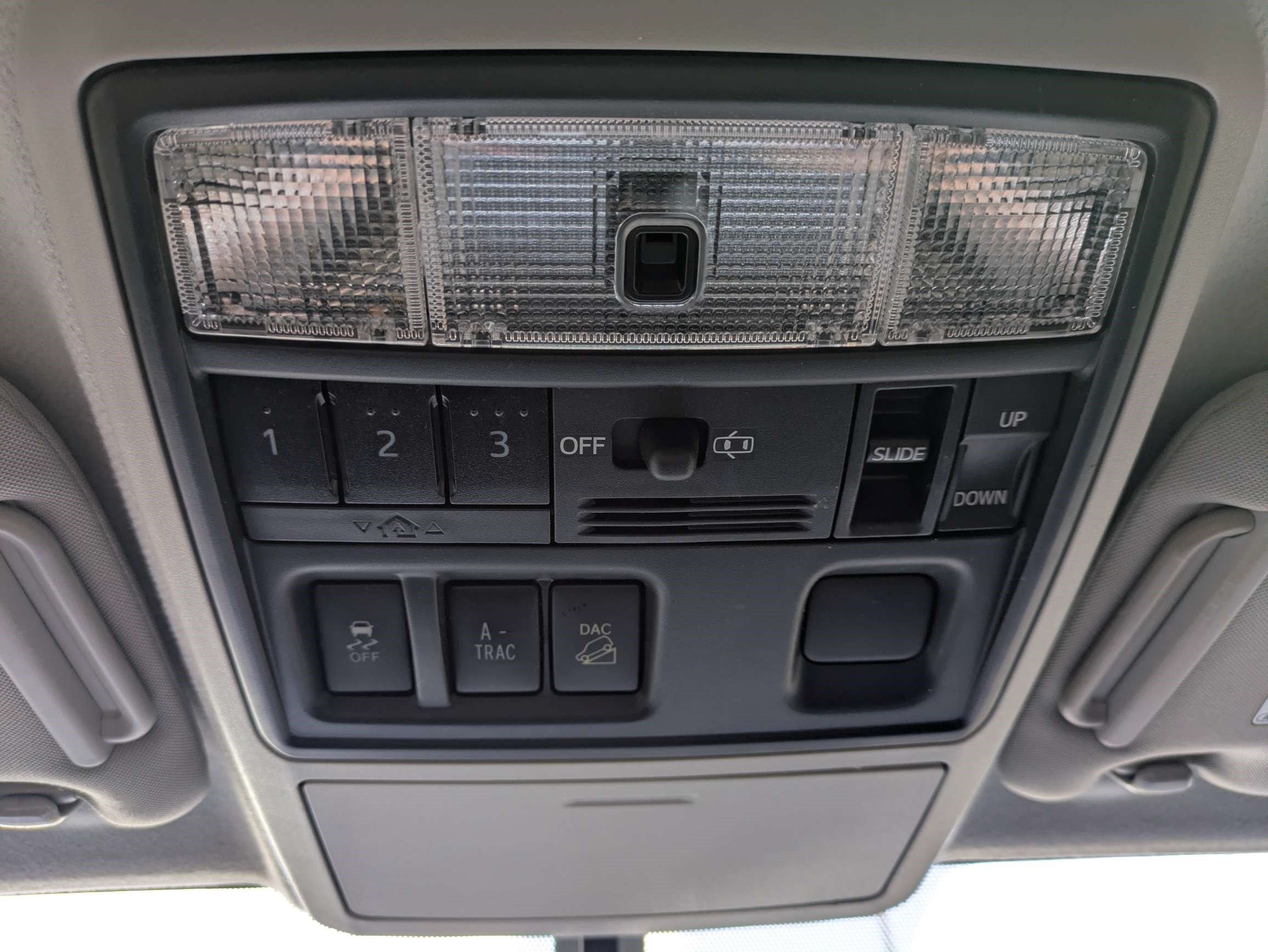Used 2019 Magnetic Gray Metallic Toyota SR5 image 31