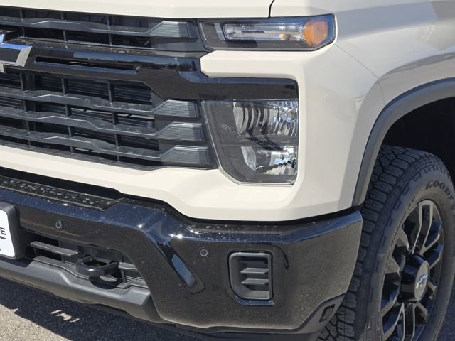 2026 Chevrolet Silverado 2500 HD Custom - Photo 6