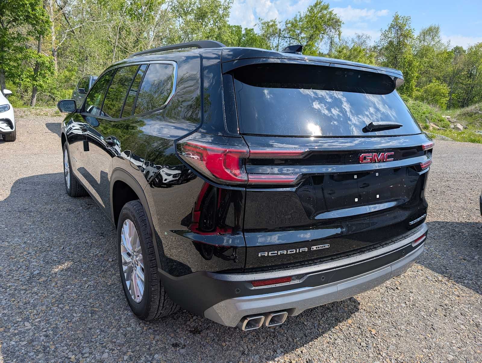 2026 GMC Acadia Elevation - Photo 9
