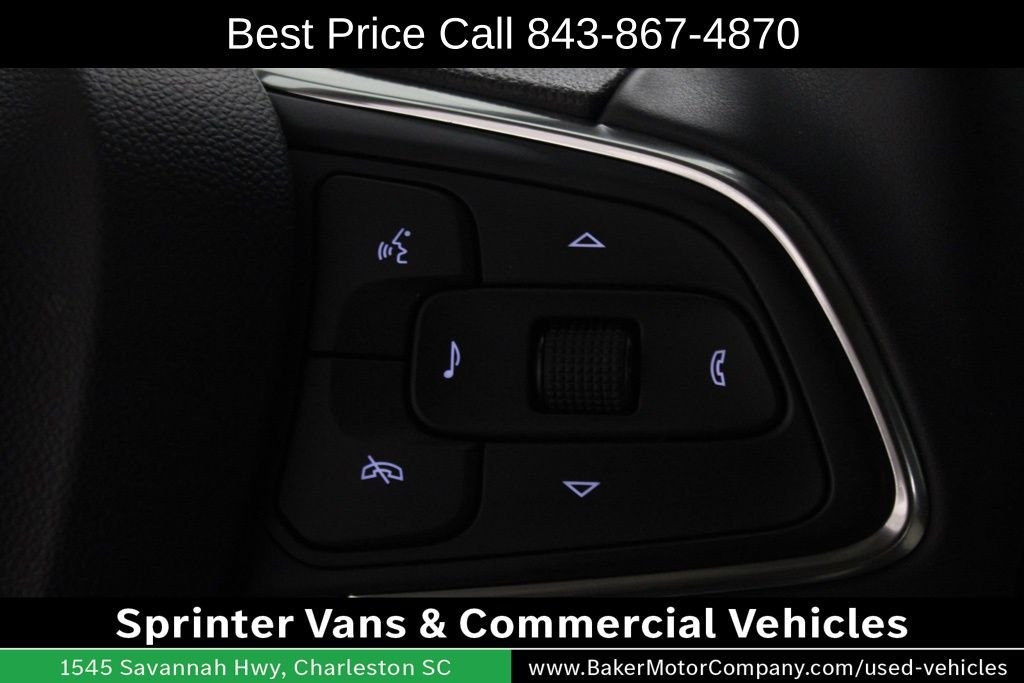 Used 2025 White Frost Buick Avenir image 26