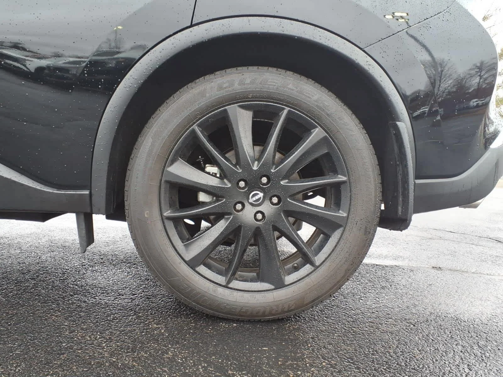 Certified Used 2024 Super Black Nissan Platinum image 10
