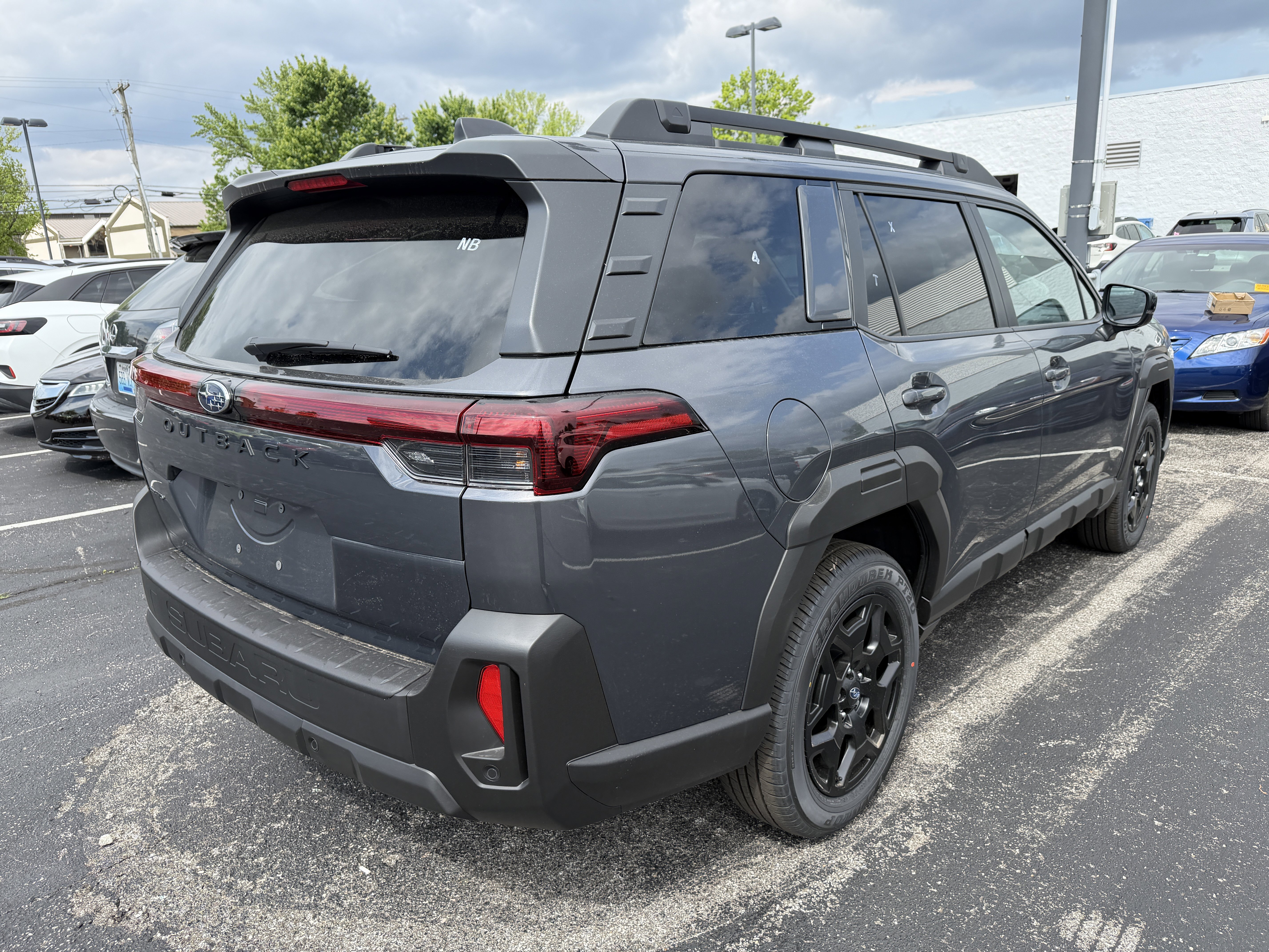 New 2026 MAGNETITE GRAY METALLIC Subaru Limited image 7