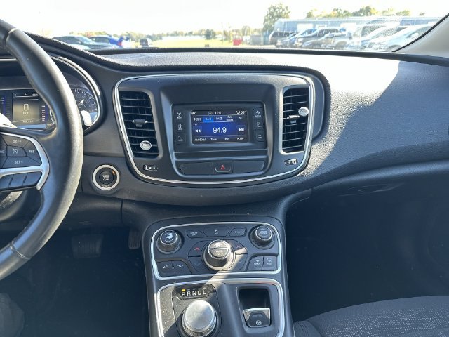 Used 2016 Black Chrysler Limited image 20